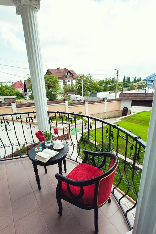 Shadow Boutique Hotel & Spa Chisinau Bagian luar foto