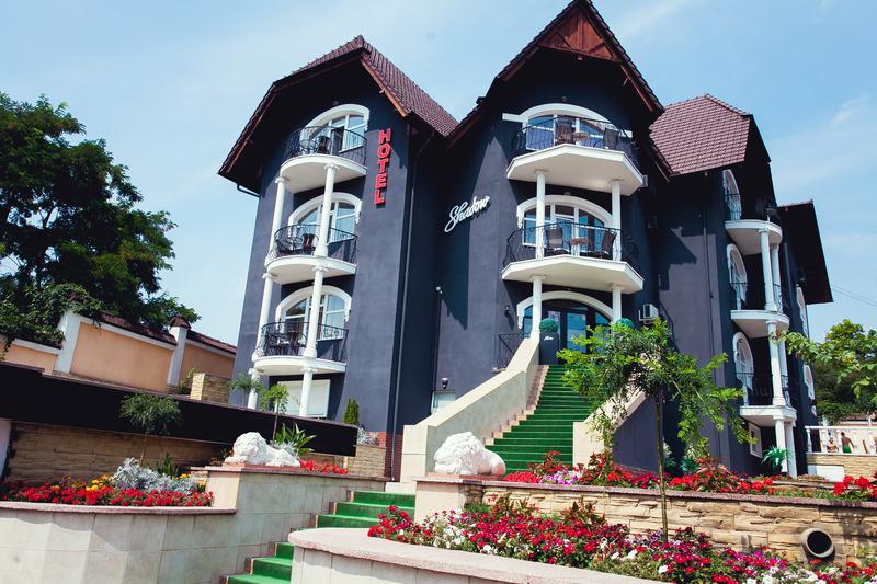 Shadow Boutique Hotel & Spa Chisinau Bagian luar foto