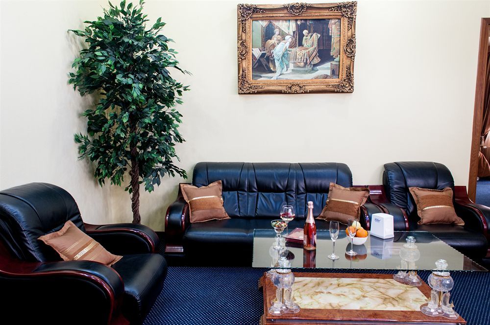 Shadow Boutique Hotel & Spa Chisinau Bagian luar foto