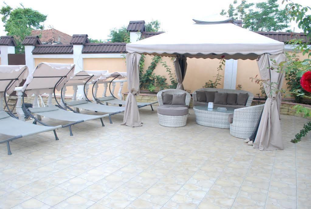 Shadow Boutique Hotel & Spa Chisinau Bagian luar foto