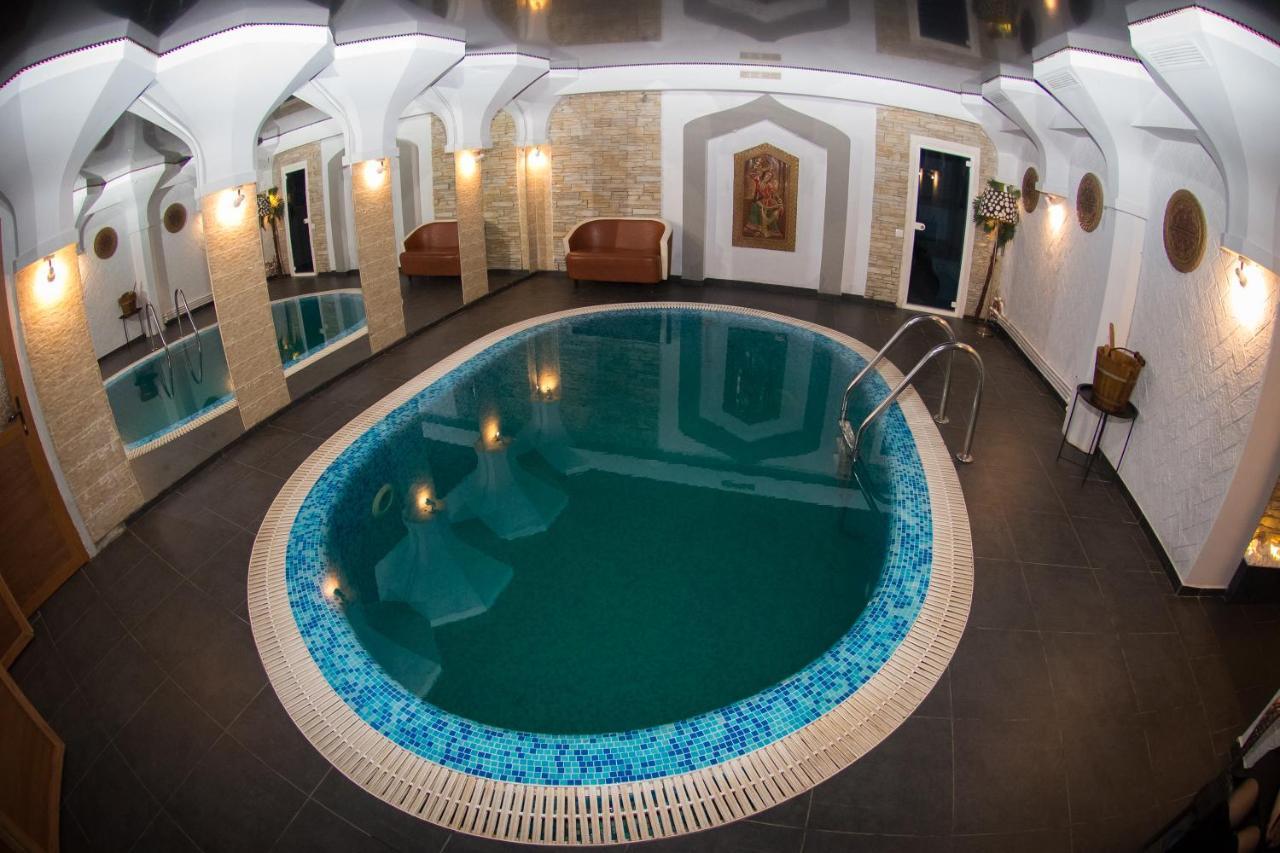 Shadow Boutique Hotel & Spa Chisinau Bagian luar foto